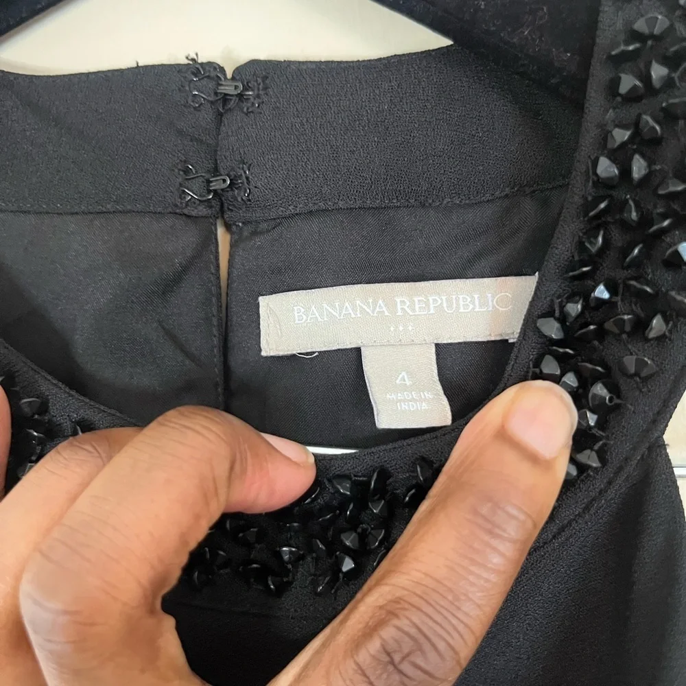 𝅺Banana Republic Embellished Halter Neck Cocktail Dress - Picture 10 of 10